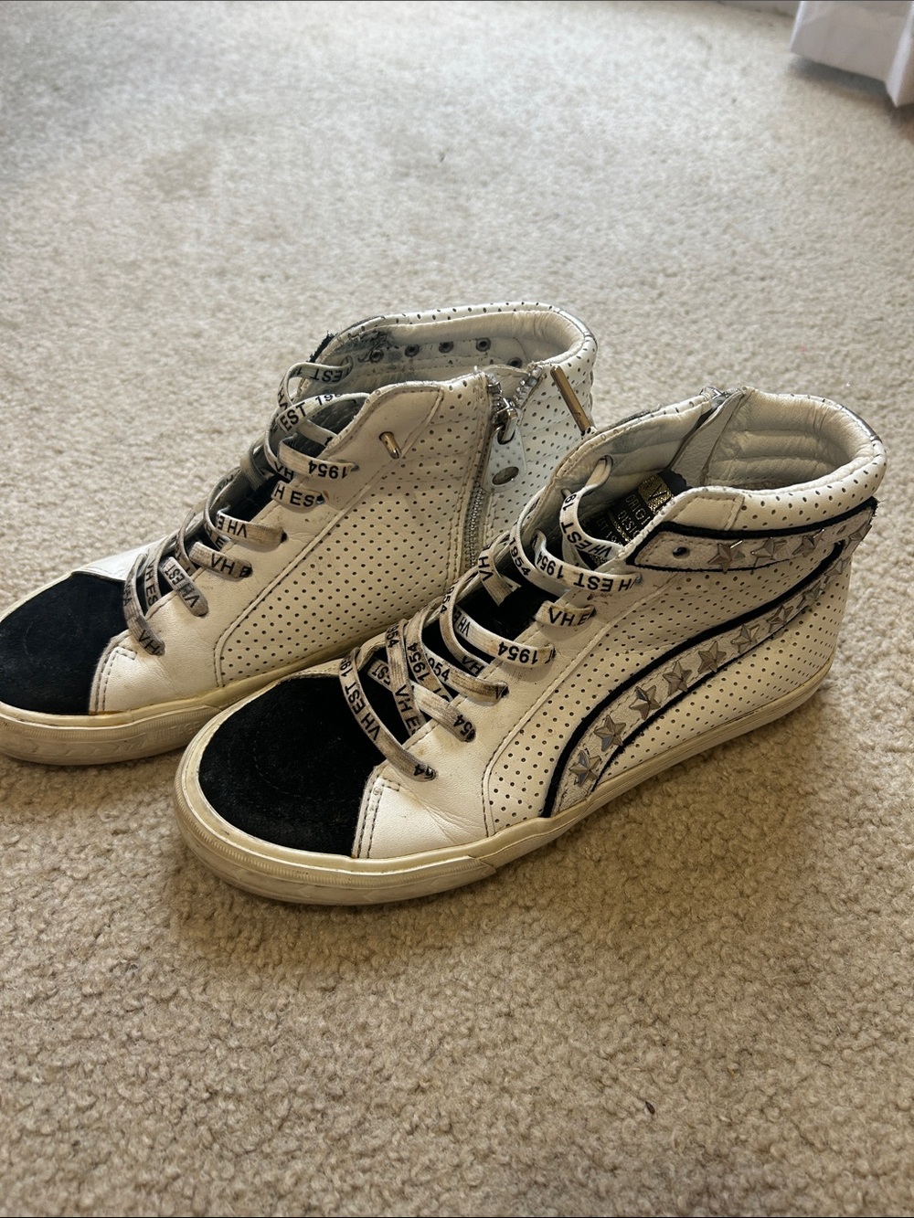 Vintage Havana sneakers